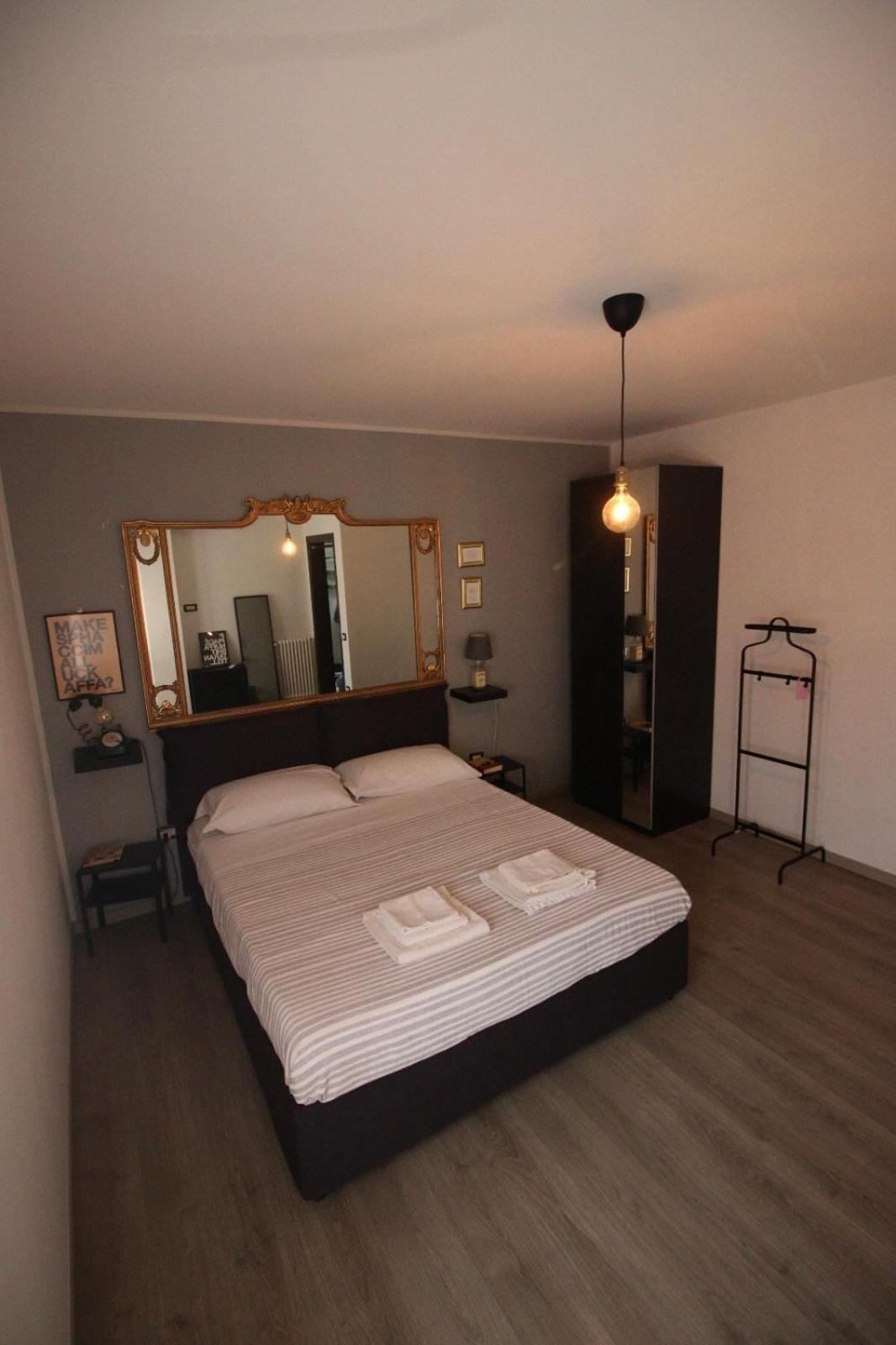 Eneapolis Apartman Kültér fotó
